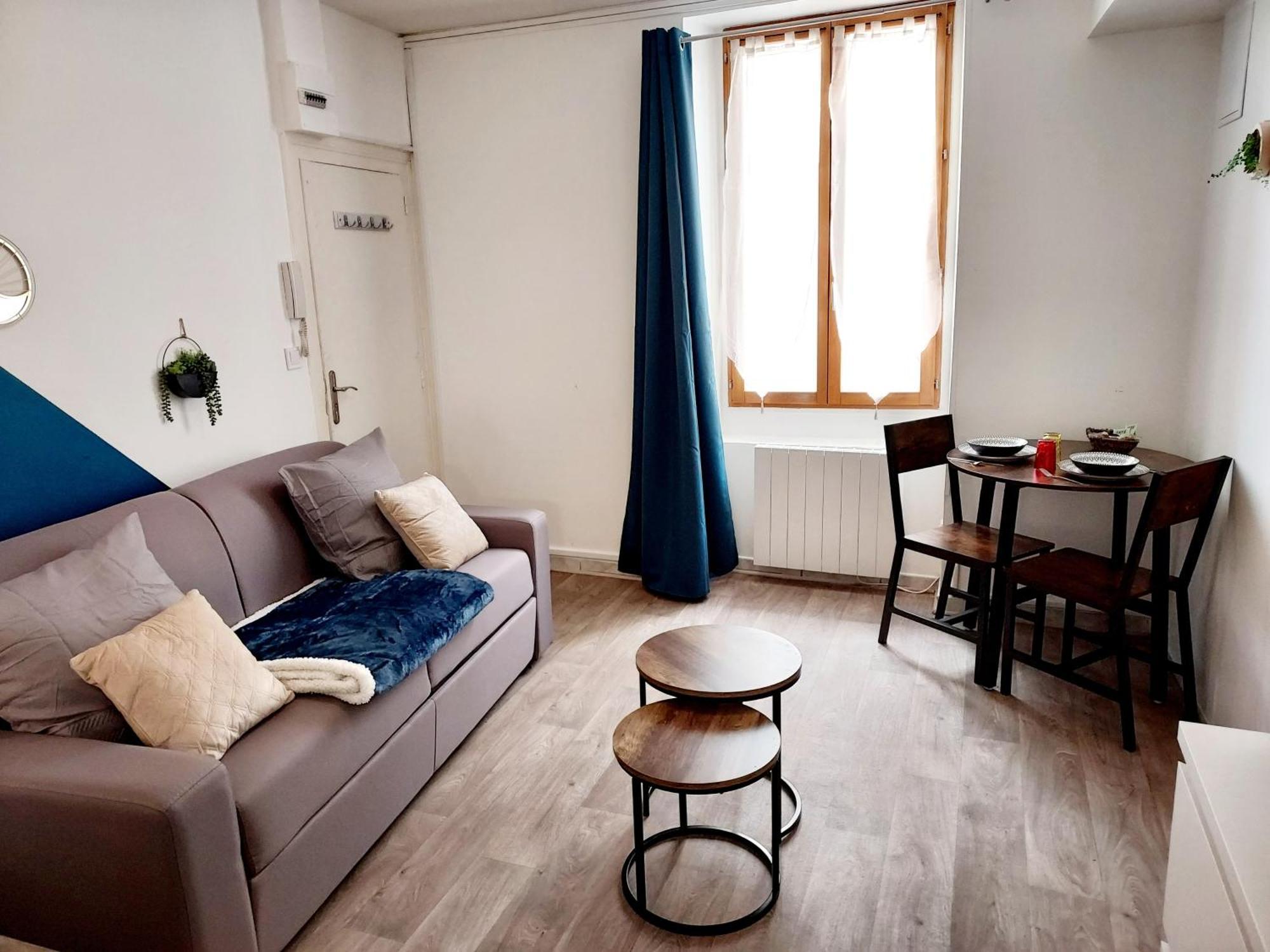 Studio B Aux Pieds Des Thermes Néris-les-Bains Extérieur photo