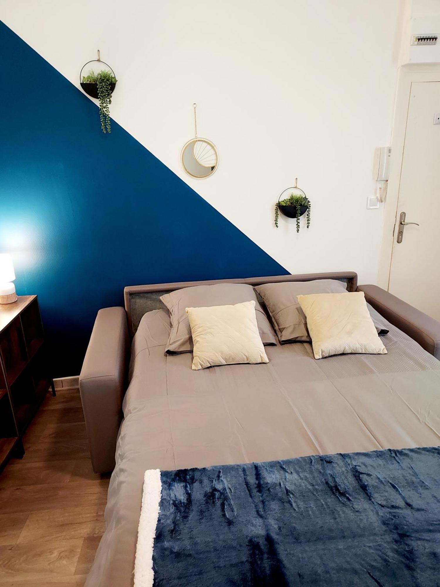 Studio B Aux Pieds Des Thermes Néris-les-Bains Extérieur photo